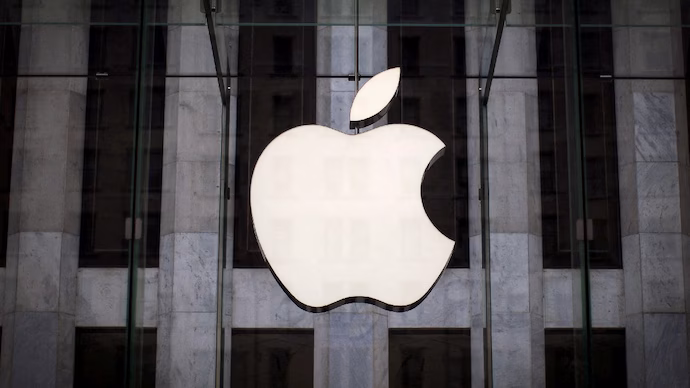 Apple Fires Dozens Of Employees, Says This Is Needed To Connect With More Customers 38 Apple fires dozens of employees, says this is needed to connect with more customers