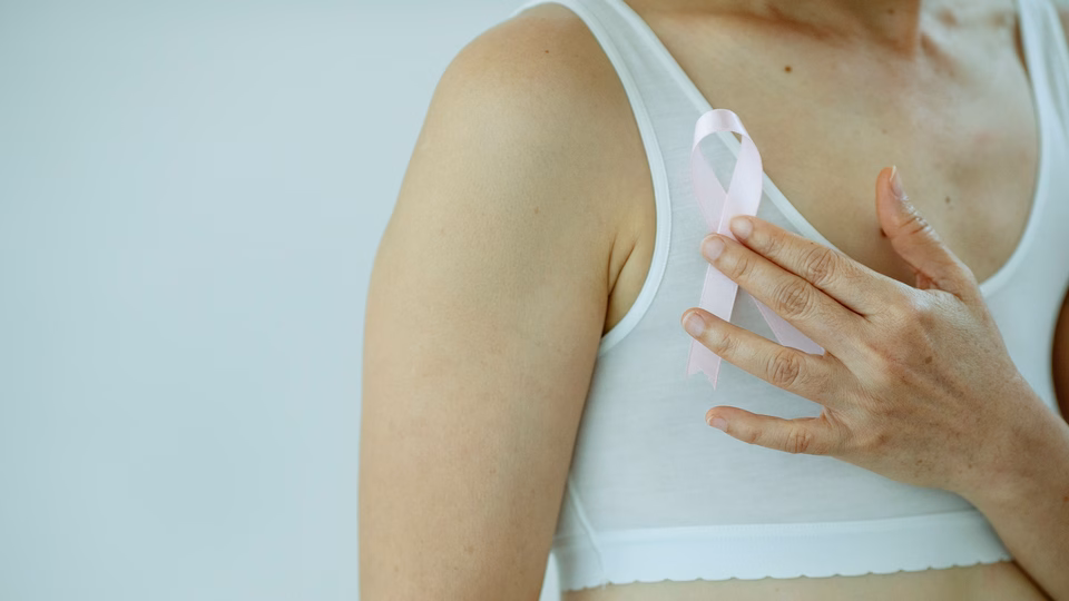 Can Your Diet Reduce Breast Cancer Risk? Oncologist Dr Rajinder Kaur Saggu Shares What To Eat And Avoid 40 Can your diet reduce breast cancer risk? Oncologist Dr Rajinder Kaur Saggu shares what to eat and avoid