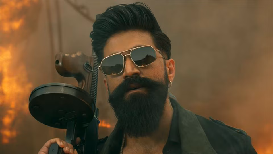 Toxic advance booking explodes as Yash film crosses ₹24 crore; Mumbai adds 6 am, 11:59 pm shows amid massive demand