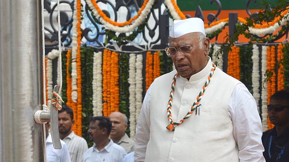 Kharge Hits Back At BJP Over Vande Mataram Row, Says, ‘Book Nehru, Gandhi Too’; What Is The Controversy? 17 Kharge hits back at BJP over Vande Mataram row, says, ‘Book Nehru, Gandhi too’; What is the controversy?