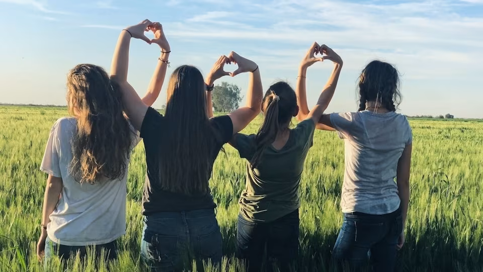 Friendship breaks hurt too: Psychiatrist reveals 6 signs you are struggling to process the loss and 3 ways to heal